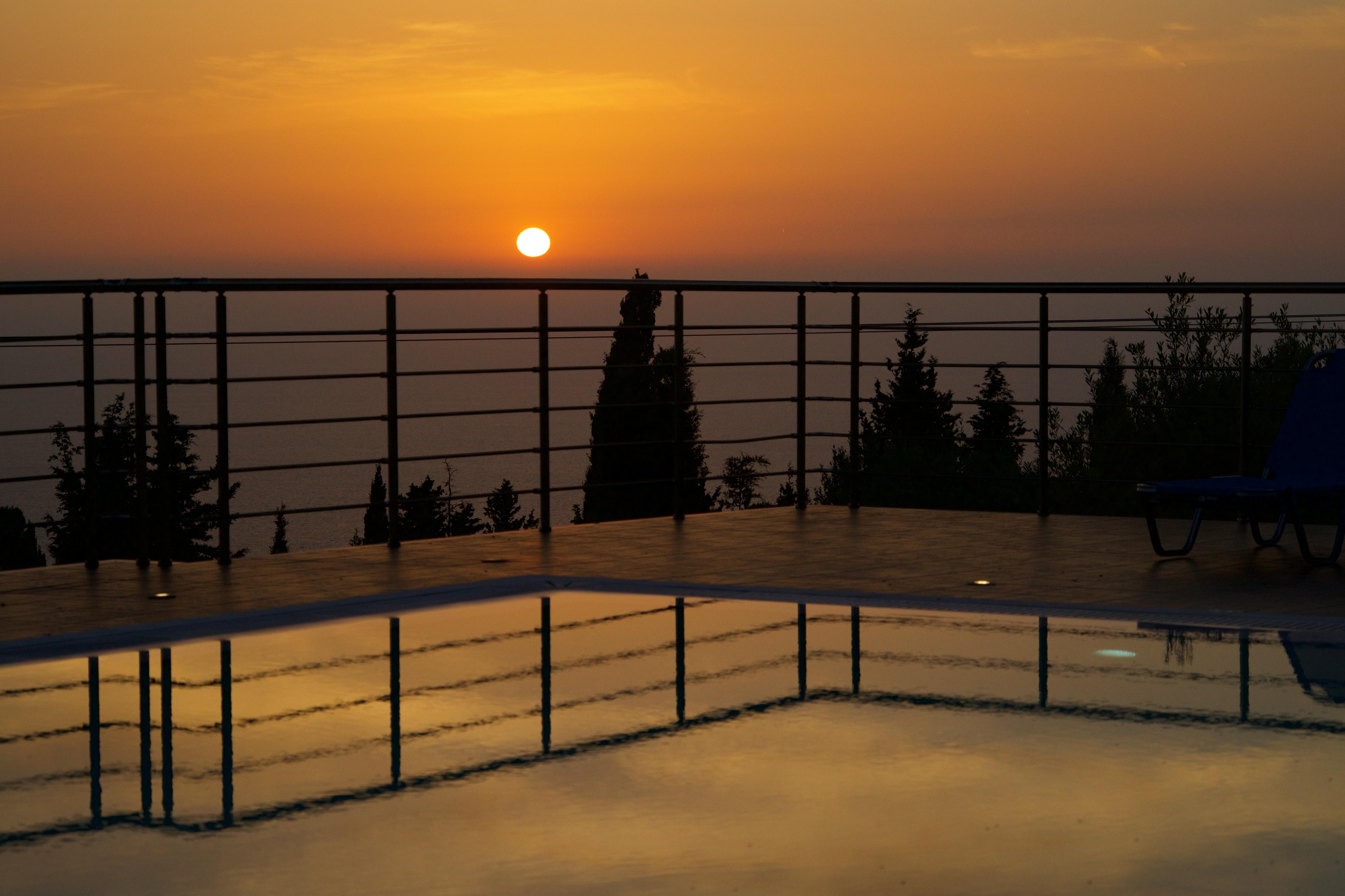 Studios Vrionis Panoramic Sunset Mesovounia  외부 사진